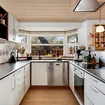 度假居 Sjarlotte - 100m From The Sea By Interhome 宝可波
