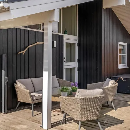Sjarlotte - 100m From The Sea By Interhome Børkop